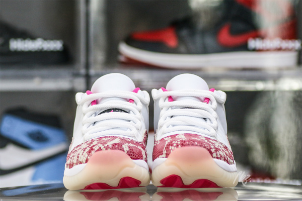 Air Jordan 11 Retro Low Pink Snakeskin (2019) (Women's)
