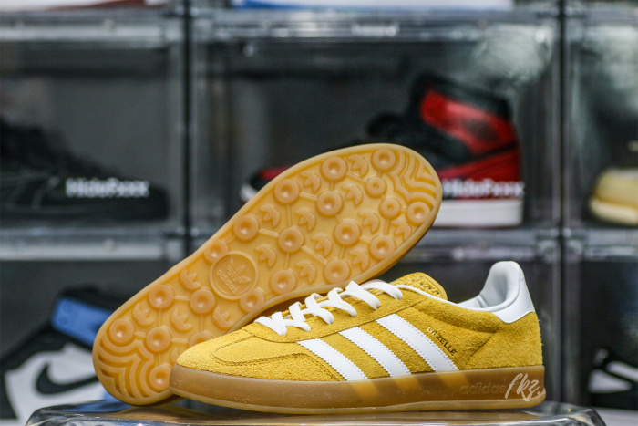 Adidas Gazelle Indoor Orange Peel White