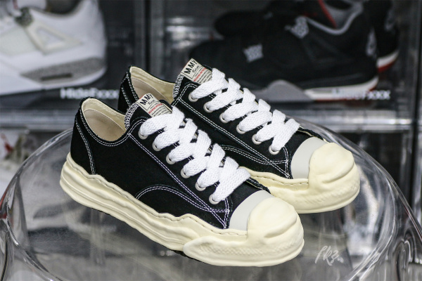 Maison Margiela Yasuhir0 lace-up low-top sneakers