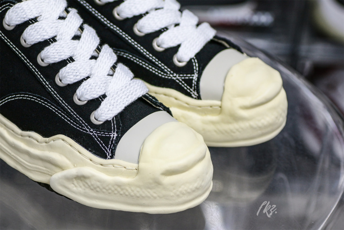 MaisOn Margiel@ Yasuhir0 lace-up low-top sneakers