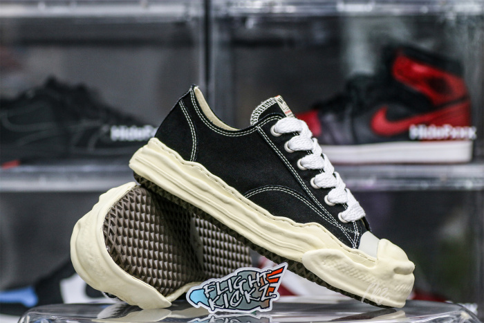 MaisOn Margiel@ Yasuhir0 lace-up low-top sneakers