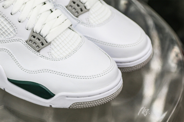 Air Jordan 4 White Oxidized Green Neutral Grey  2024