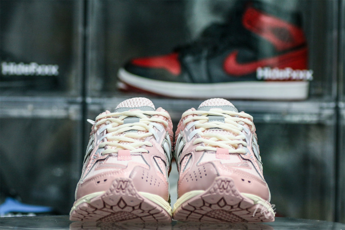 New Balance 1906R Lunar New Year Pink