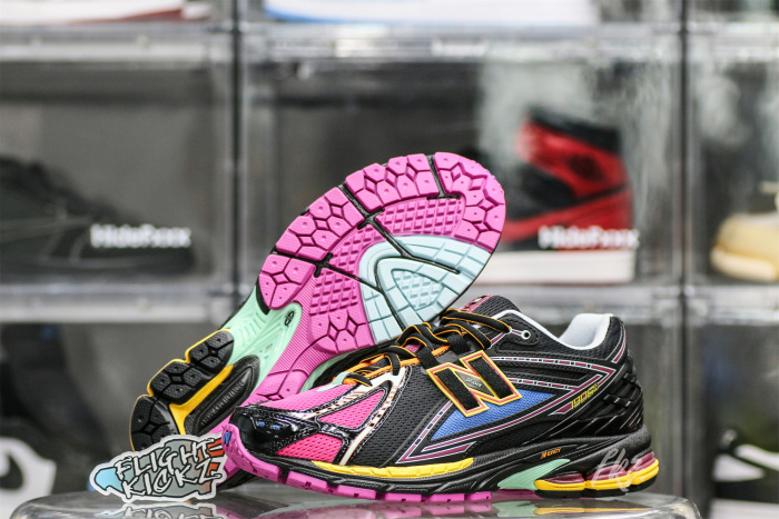 New Balance 1906R  Neon Night  2022