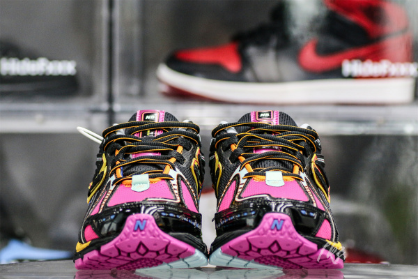 New Balance 1906R  Neon Night  2022