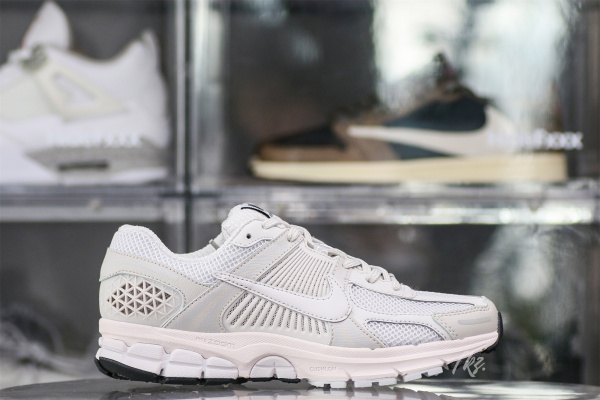 Nike Air Zoom Vomero 5 'Vast Grey'  2023