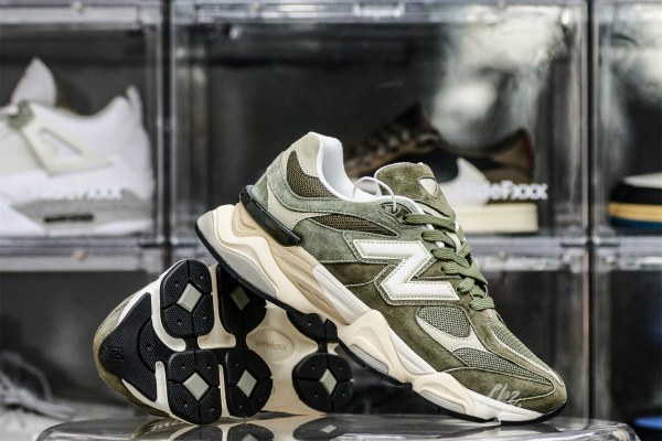 New Balance 9060 Dark Camo Sandstone