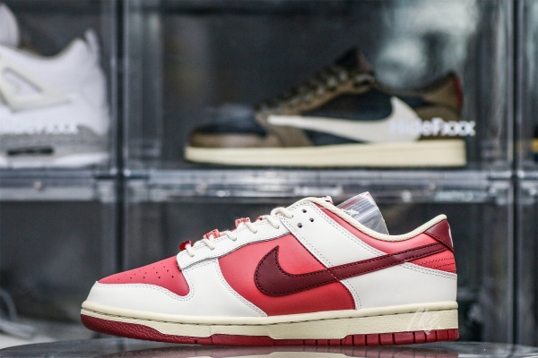 Nike Dunk Low Valentine's Day 2024 Alternate (Women's)