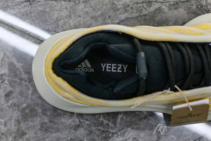 Yeezy 700 v3 “Mono Safflower  2022