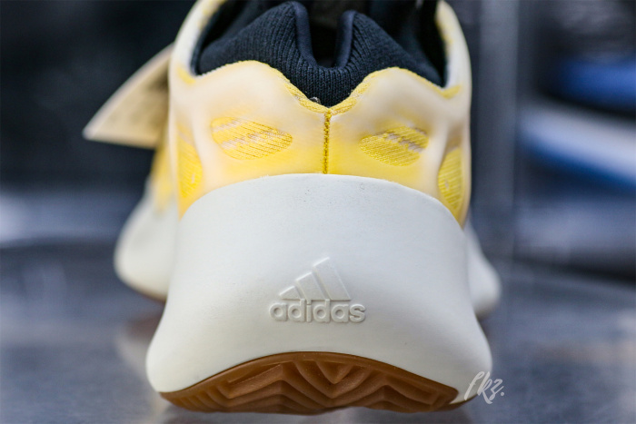 Yeezy 700 v3 “Mono Safflower  2022