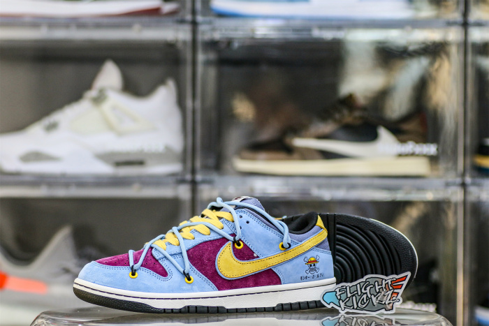 Otomo Katsuhiro x Nike Dunk One Piece Luffy Purple