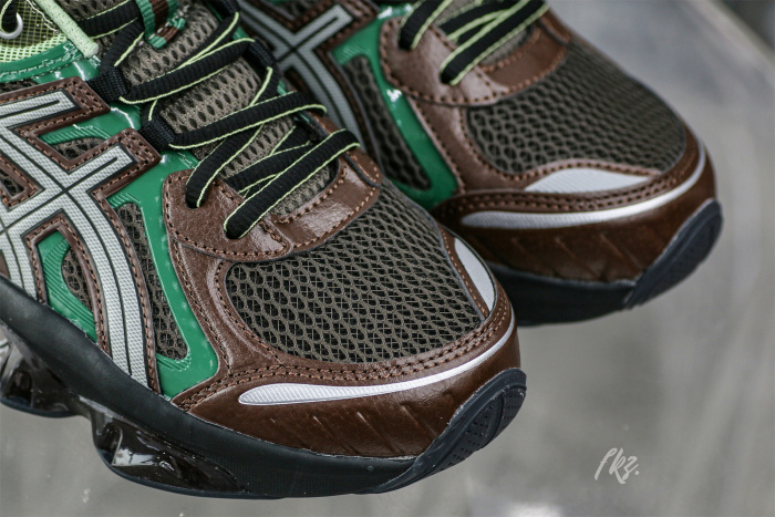 Gel Quantum Kinetic Dark Sepia Shamrock