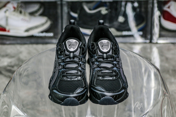 Gel Quantum Kinetic Graphite Grey Black