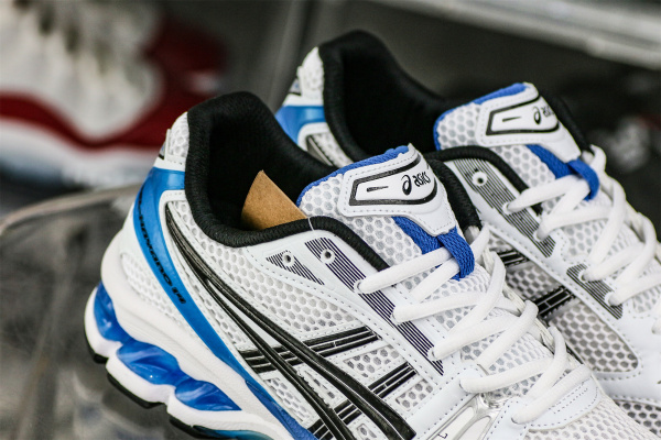 Gel Kayano 14 Tuna Blue 2020