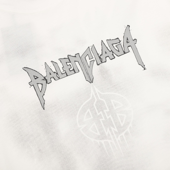 Balancig* Chest letter print T-shirt