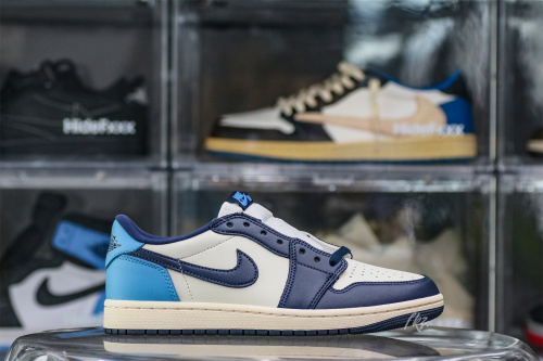 Air Jordan 1 Low OG “Obsidian”  UNC 2025