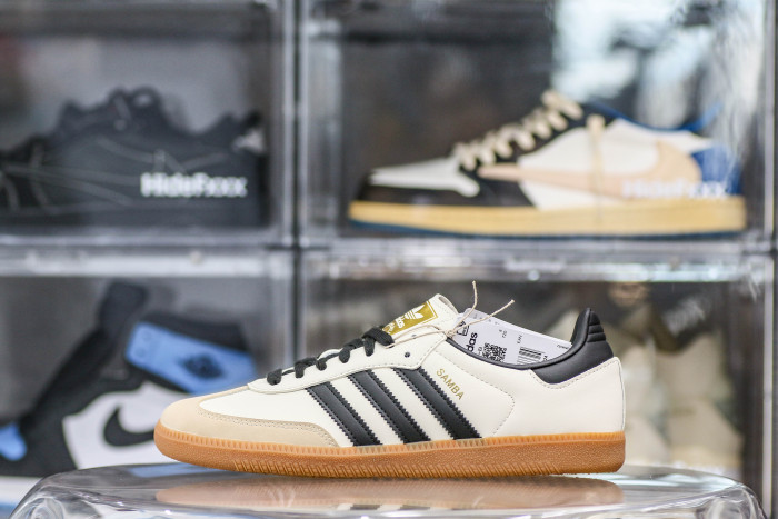 Wmns Samba OG Cream White Sand Strata