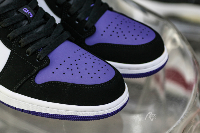 Jordan 1 Low Court Purple