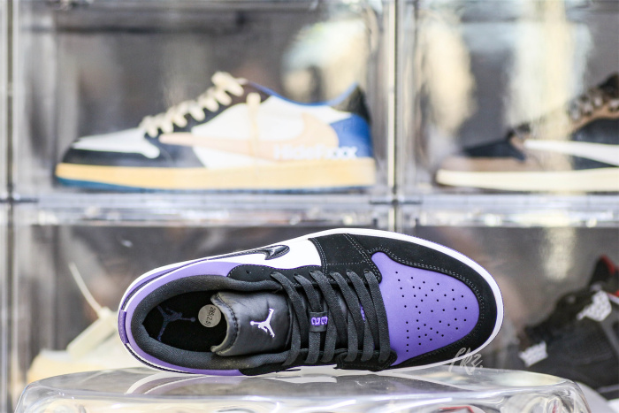 Jordan 1 Low Court Purple