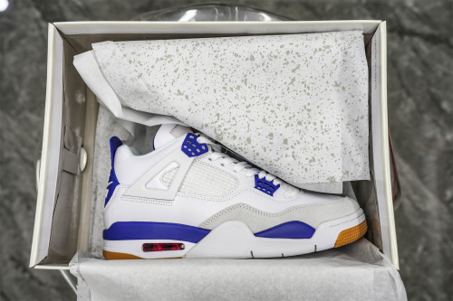 Air Jordan 4 Retro SP X Nike SB White Purple