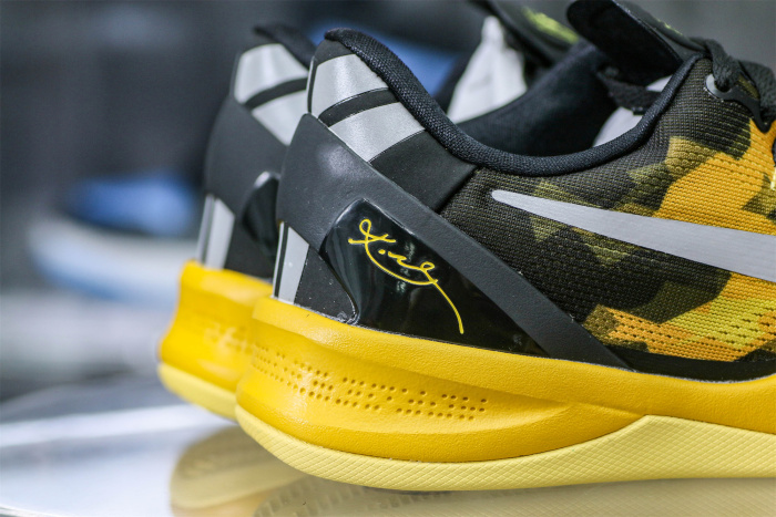 Kobe 8 'Sulfur Electric' 2012(A1 Batch)