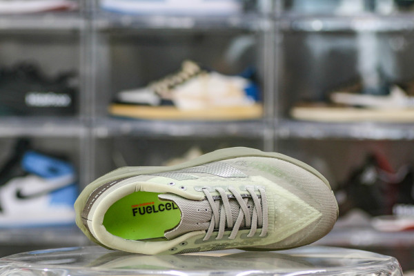 New Balance FuelCell Rebel v4 Olivine Dark Camo