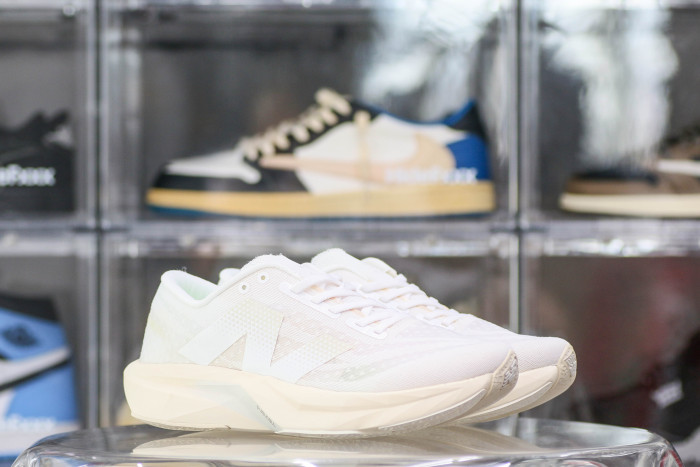 New Balance FuelCell Rebel v4 White Linen