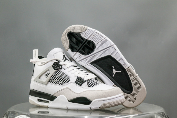 Air Jordan 4 Retro Military Black (A2 Batch)