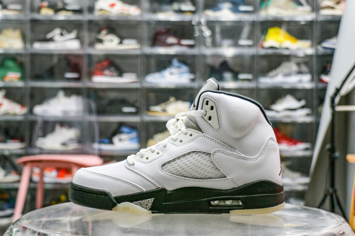 Air Jordan 5 Retro Reverse Metallic