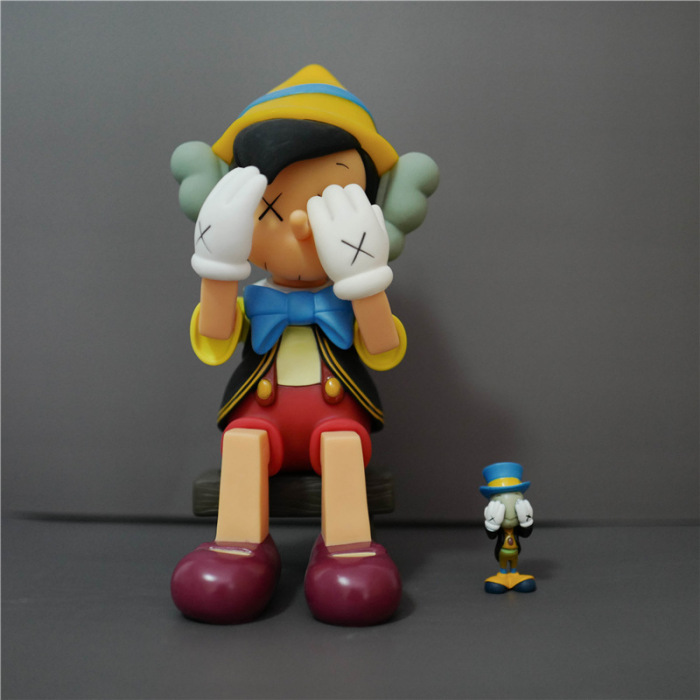 Kaws x Pinocchio & Jiminy Cricket  2010 27cm