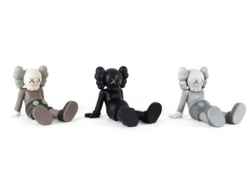 Kaws Taipei Originalfake sitting toys hight 20cm