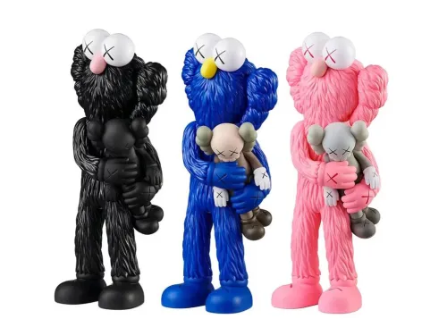 Kaws Take Care Statue 31cm