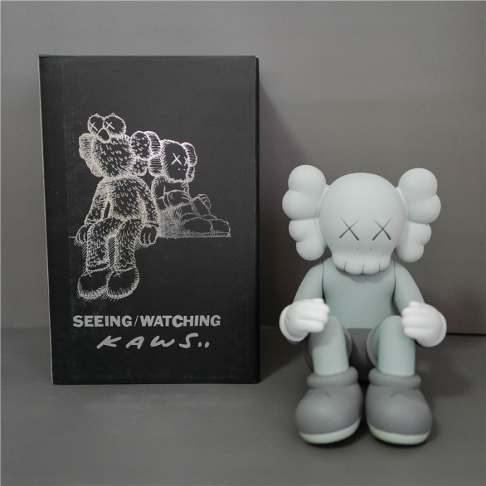 Kaws BFF Seated Fan Art Toy 25cm