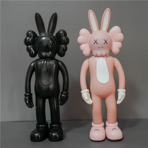 KAWS Accomplice Vinyl Figure30cm