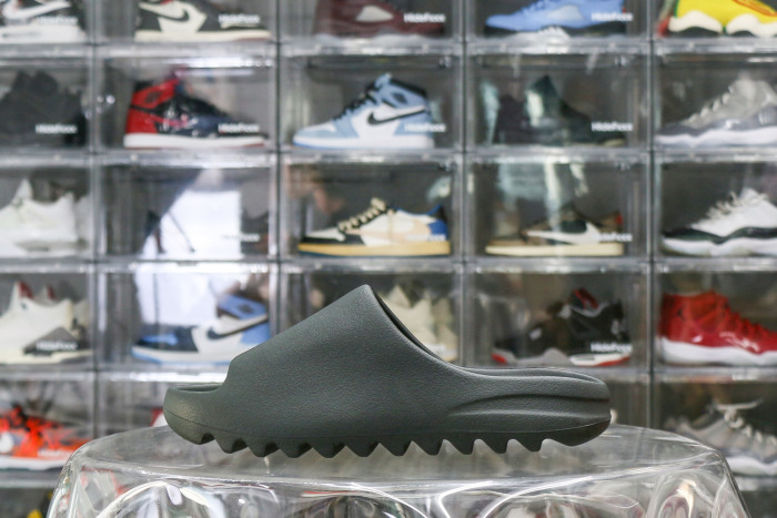Yeezy Slides Granite 2023  ID4132（A1 Batch）