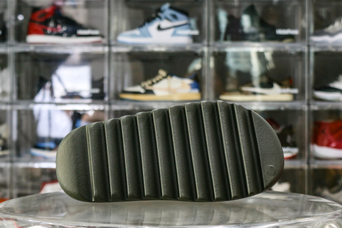 Yeezy Slides Dark Onyx ID5103（A1 Batch）