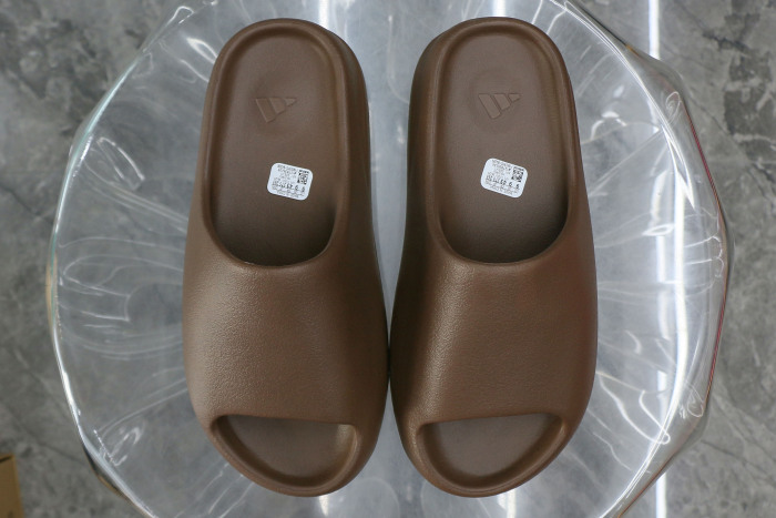 Yeezy Slides Soot 2021 GX6141（A1 Batch）