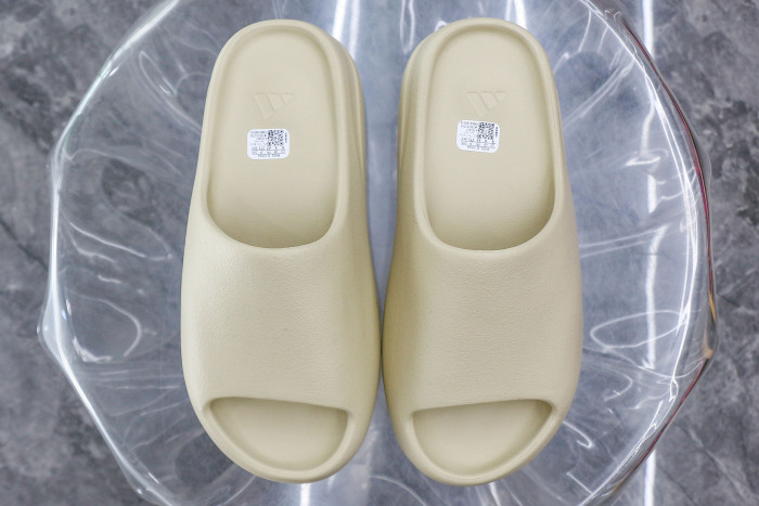 Yeezy Slides Bone 2022 FZ5897 骨白（A1 Batch）