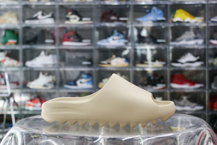 Yeezy Slides Bone 2022 FZ5897 骨白（A1 Batch）