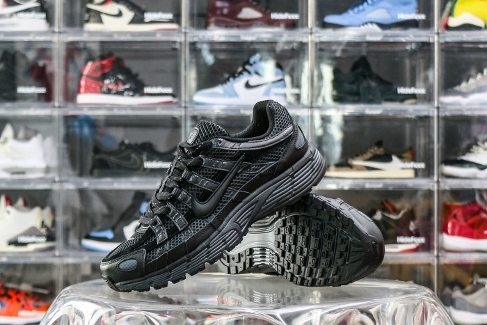 Nike P-6000 Premium Triple Black