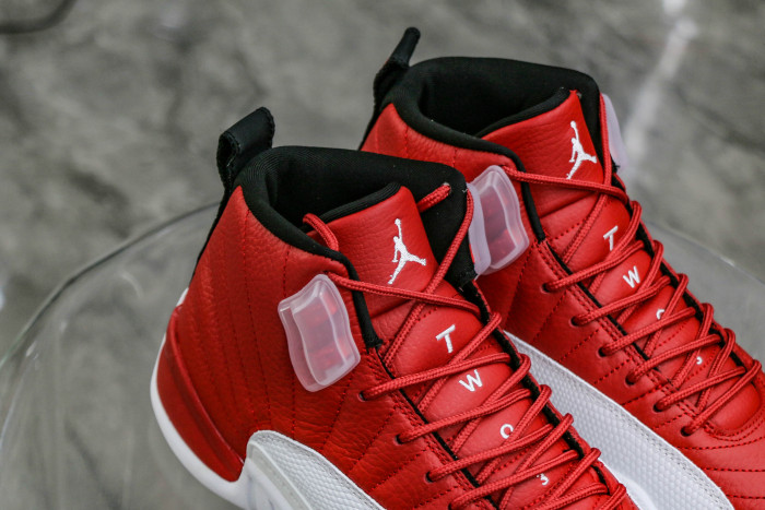 Jordan 12 Retro Gym Red（2016）