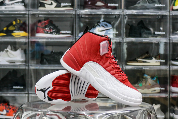 Jordan 12 Retro Gym Red（2016）