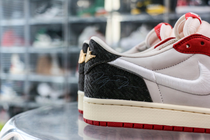 Trophy Room X Jordan 1 Retro Low OG SP 'Home' 2024（A1）