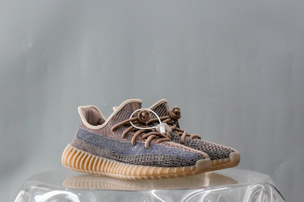 Yeezy Boost 350 V2 Fade  (A2 Batch)