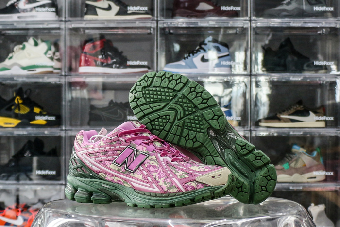 New Balance 1906R Jack Harlow Rose Runner (Standard Box)
