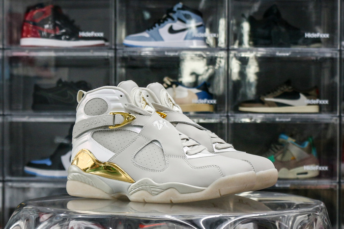 Jordan 8 Retro Champagne