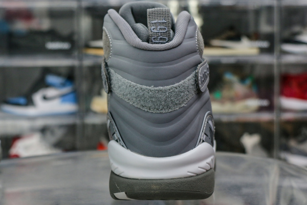 Jordan 8 Retro Cool Grey