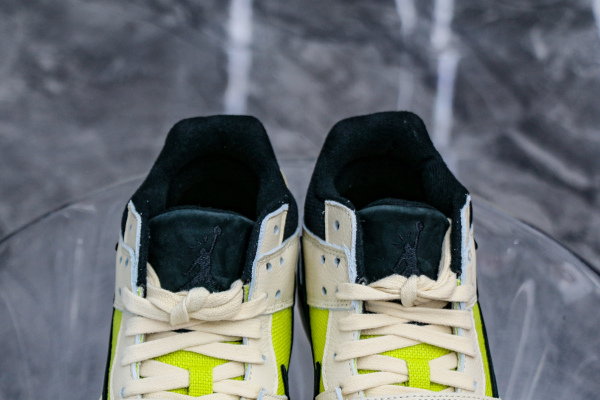 Travis Scott x Jordan Jumpman Jack TR Bright Cactus（A1）