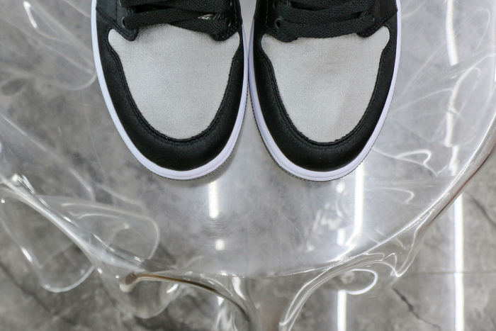Air Jordan 1 Retro High OG Satin Shadow WMNs 2024