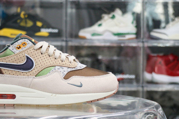 Nike Air Max 1 '87 Premium University of Oregon PE (2024)